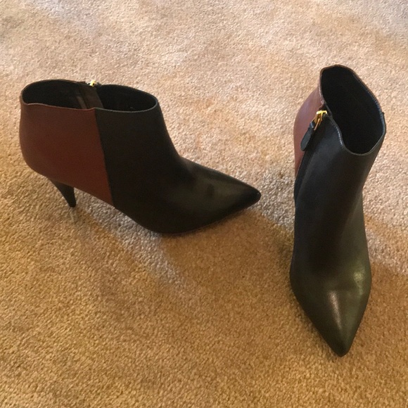 Dolce vita black 2 tonebooties NWT